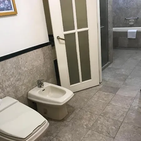 Queens Service Suite At Times Square Kuala Lumpur Exterior photo