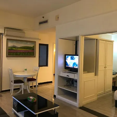 Queens Service Suite At Times Square Kuala Lumpur Exterior photo