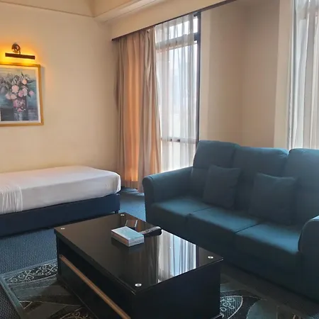 Queens Service Suite At Times Square Kuala Lumpur Exterior photo