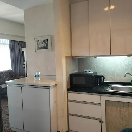 Queens Service Suite At Times Square Kuala Lumpur Exterior photo