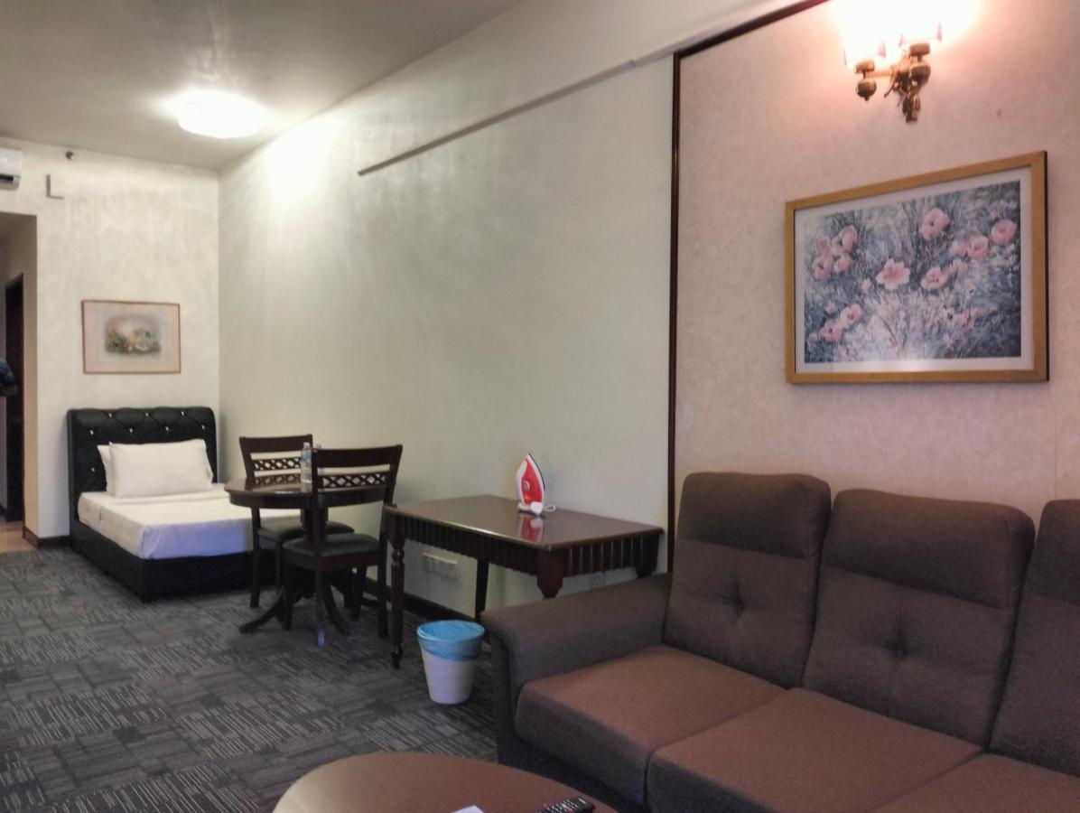 Apartemen Queens Service At Times Square *