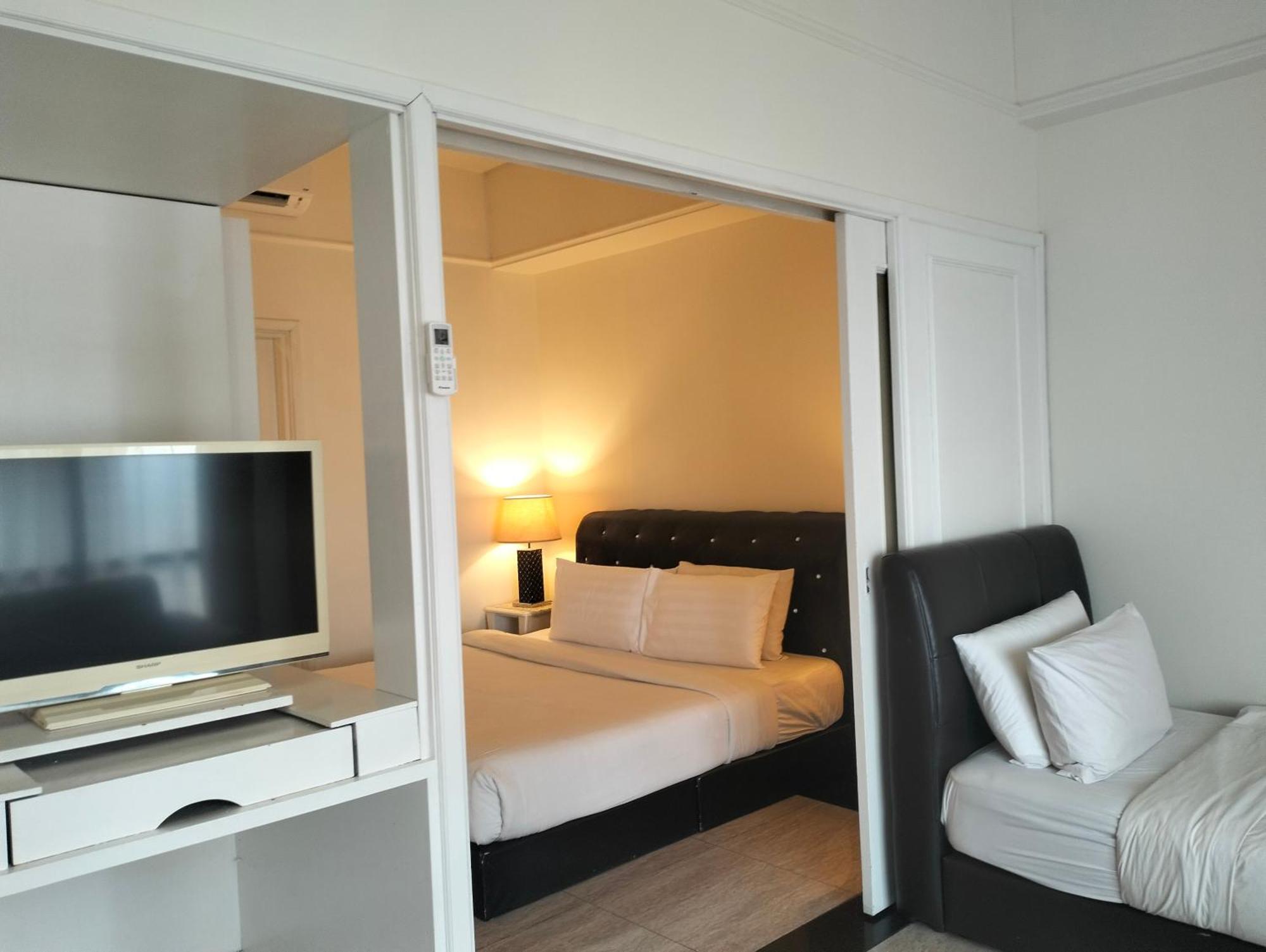 Queens Service At Times Square Apartemen *
